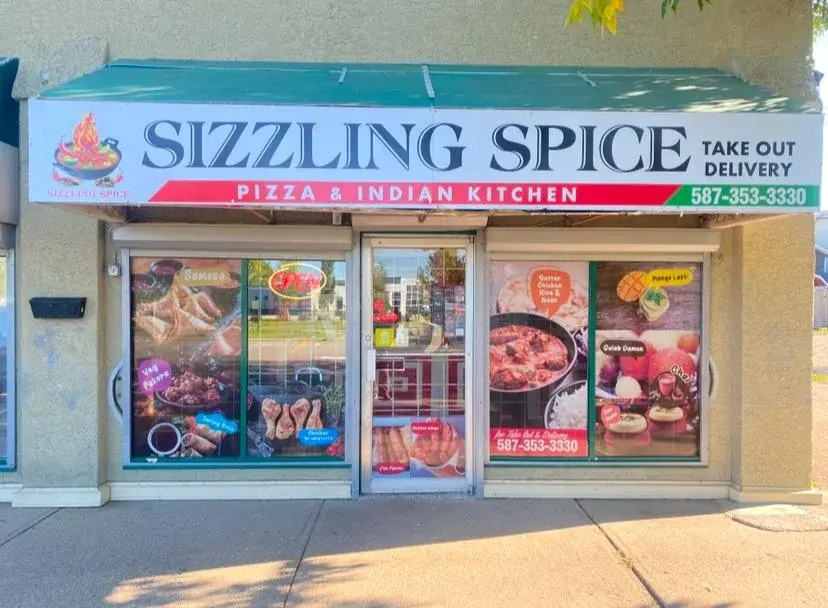 Experience fresh pizza and Indian cuisine at Sizzling Spice in Calgary